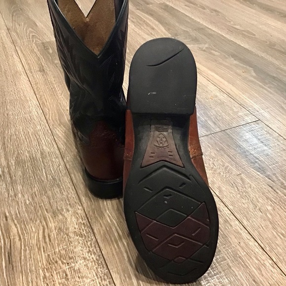 Mens Ariat Cowboy Boots size 7 - Picture 9 of 9
